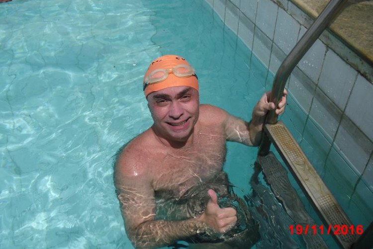 44b73bd595bc87a805727a9251d35a87