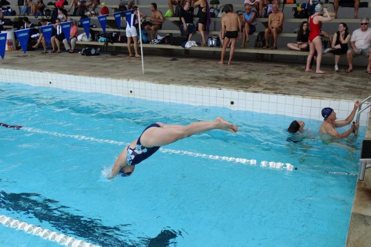 987784b96bc36ac5fe442d572d70dfd1