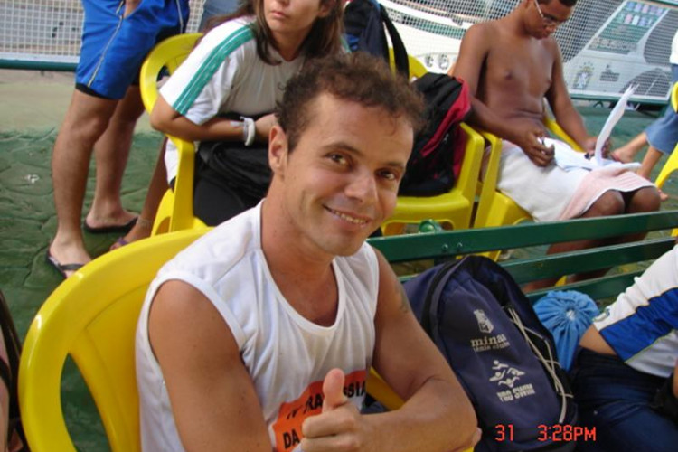 da3cdea2e8a718a92f3bc61202a08c2e